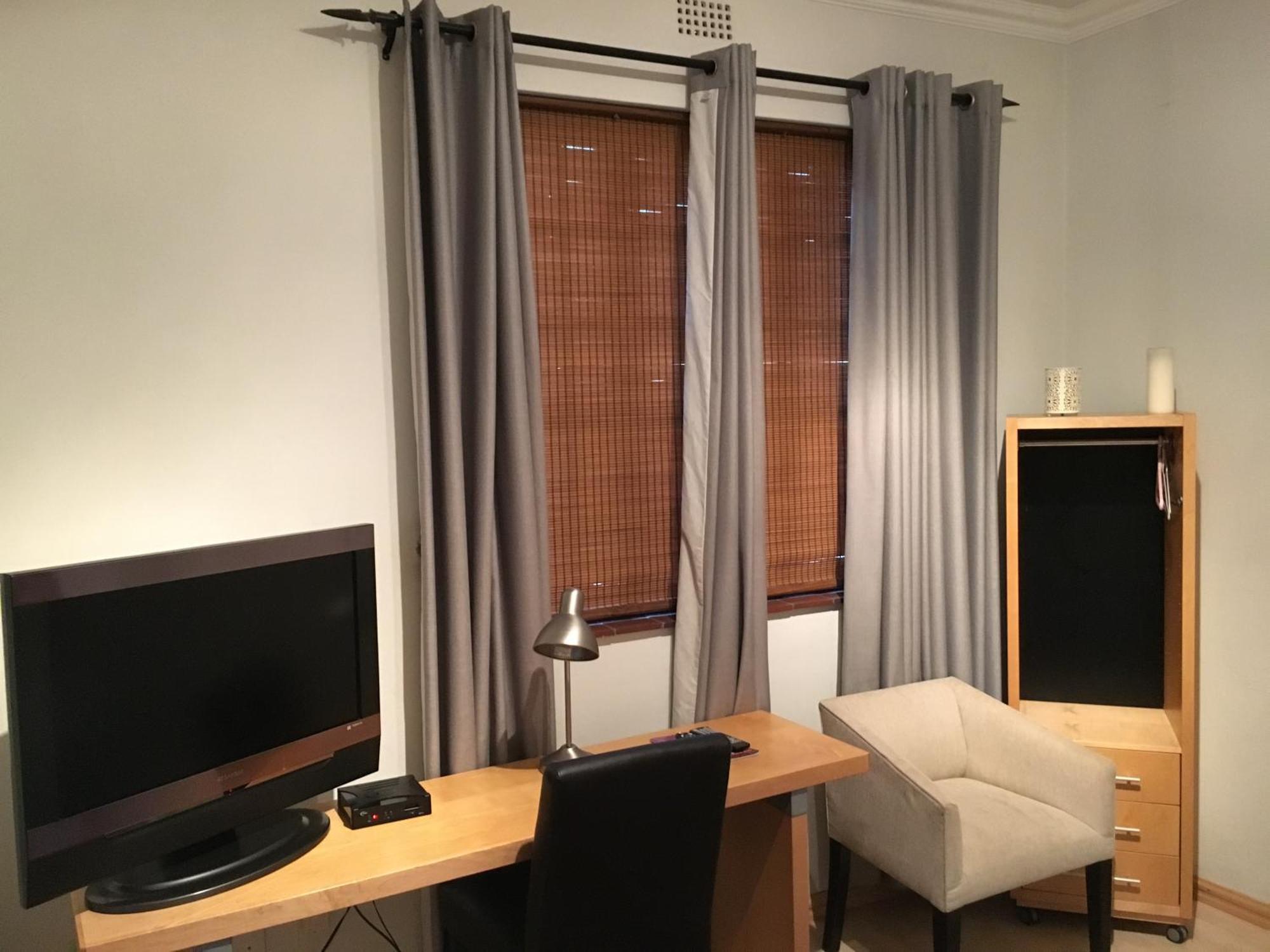 メルビレ タレット ゲストハウス ヨハネスブルグ 部屋 写真